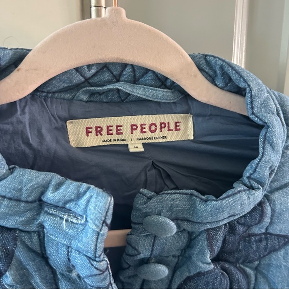NWT Free People Quinn Quilted Jacket Denim Chambray - Picture 7 of 8